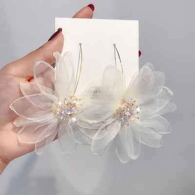 Cercei eleganti de dama in alb si mov