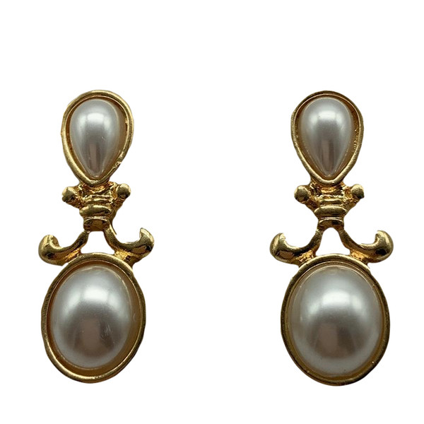 Cercei eleganti de dama de culoare auriu si perle