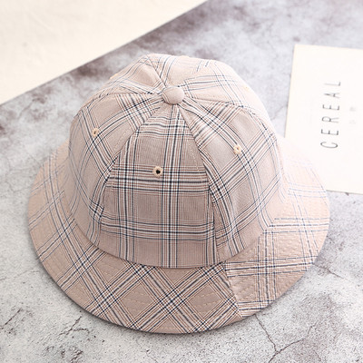 Palarie dama in carouri in mai multe culori