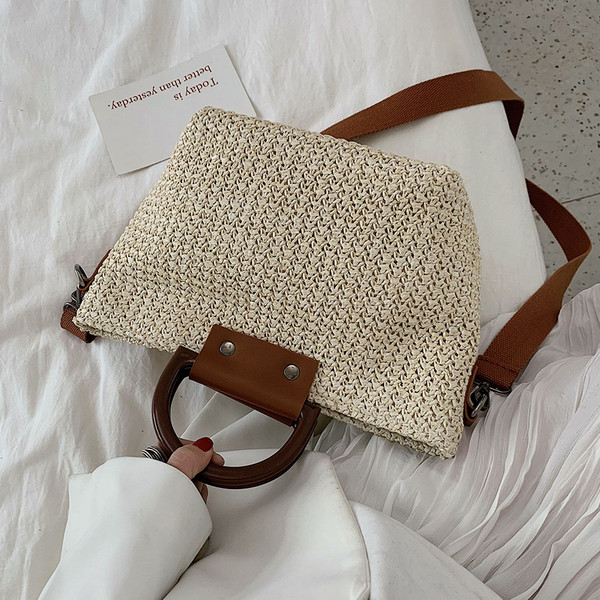 Geanta de dama cu maner lung si scurt in patru culori