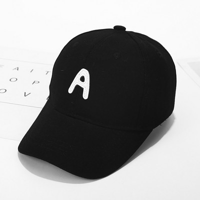 Palarie sport-casual cu broderie - in mai multe culori