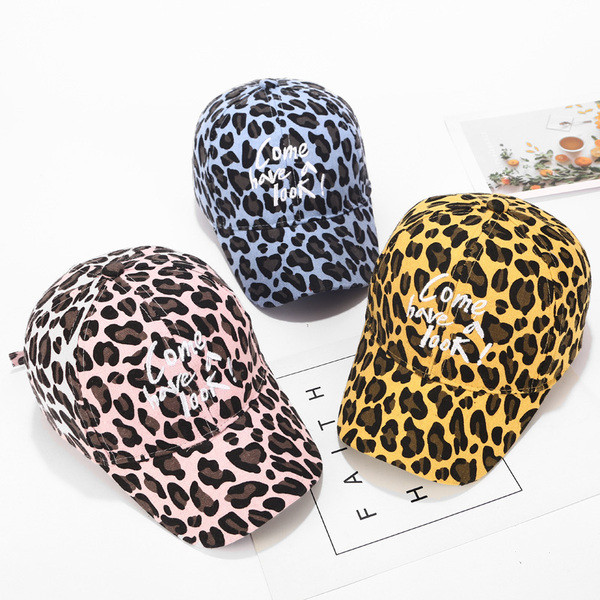 Palarie moderna pentru copii cu model animal in mai multe culori