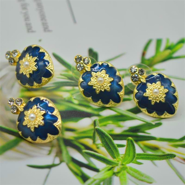 Cercei dama cu pietre - doua modele