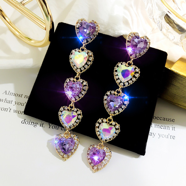 Cercei de dama actuali - cu pietre colorate