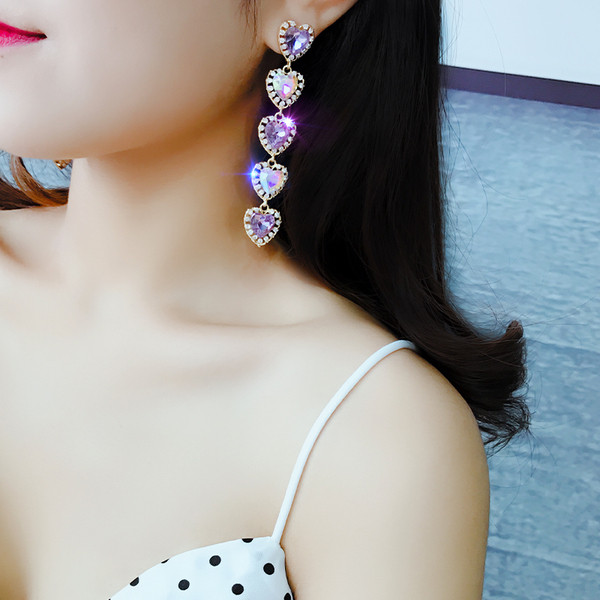 Cercei de dama actuali - cu pietre colorate