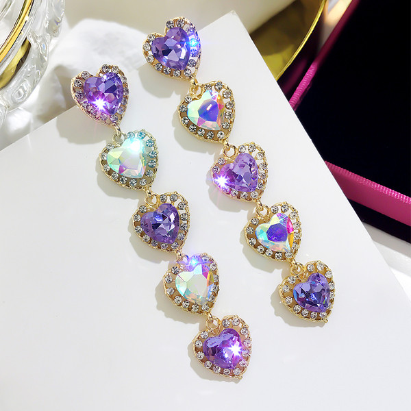 Cercei de dama actuali - cu pietre colorate