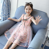 Rochie moderna pentru copii pentru fete cu motiv floral in roz cu panglica