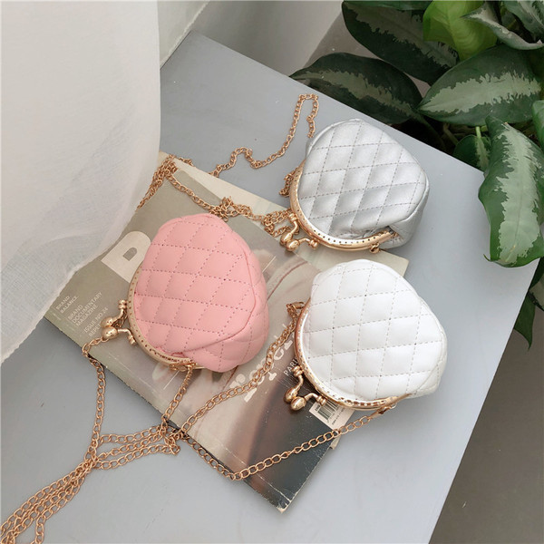 Geanta mica de dama in trei culori cu maner metalic