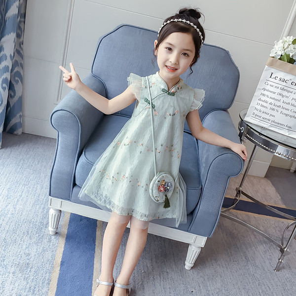 Rochie moderna pentru copii din dantela pentru fete in doua culori cu motive florale