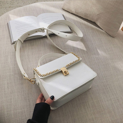 Geanta de dama din piele cu decor metalic in mai multe culori