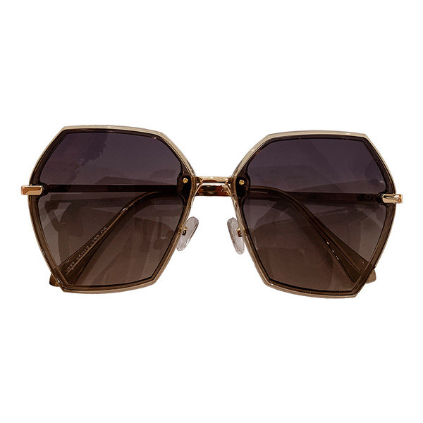 Model nou de ochelari de soare eleganti de dama in mai multe culori