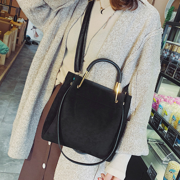 Geanta de dama cu doua manere in culori diferite