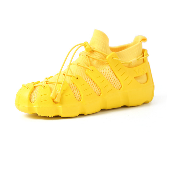 Νέο μοντέλο μοντέρνα γυναικεία αθλητικά παπούτσια σε τέσσερα χρώματα