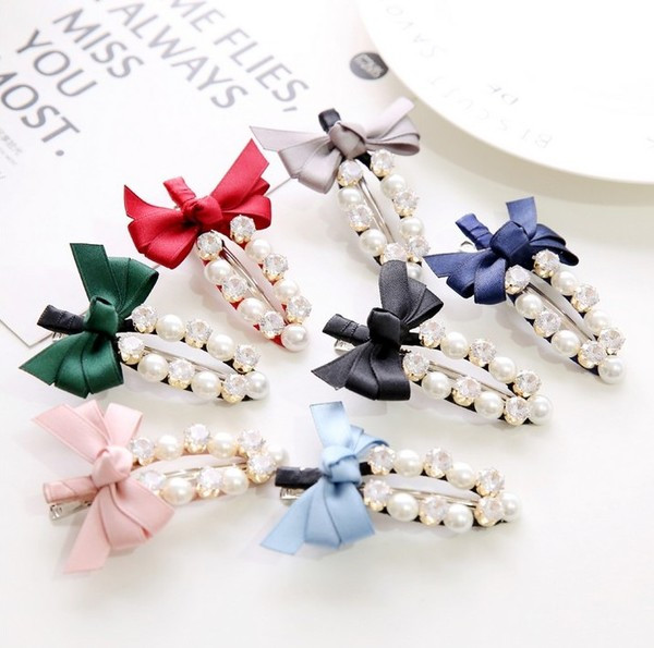 Ac de păr de damă în trei culori cu perle și panglică