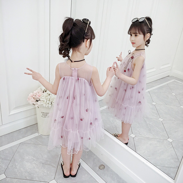 Rochie de copii actuala pentru fete in roz cu tul - model croiat