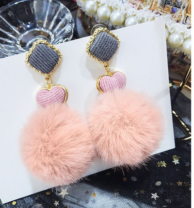 Cercei de dama actuali - in trei culori