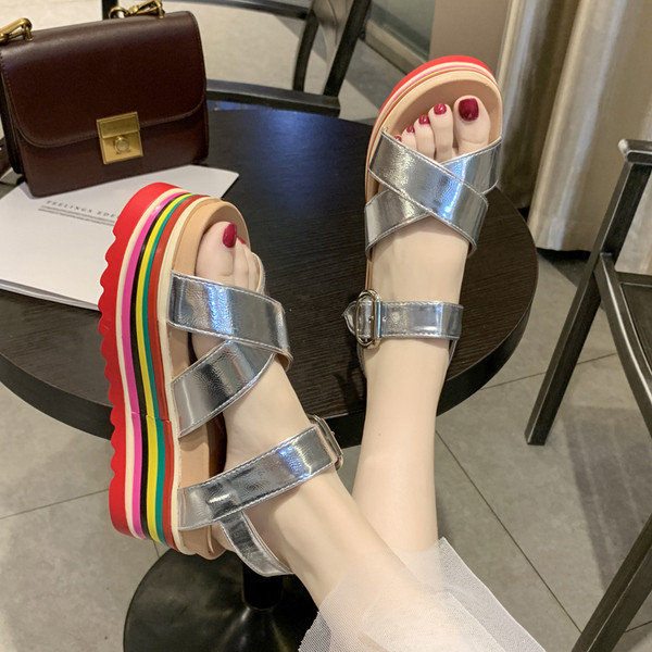 Sandale de dama colorate moderne cu platforma in doua culori