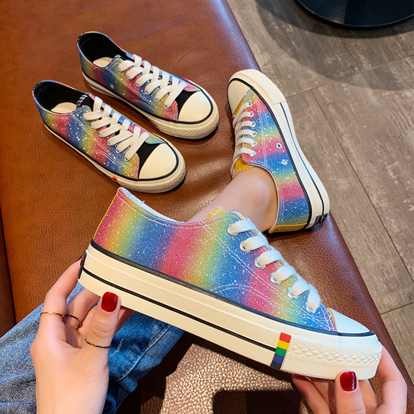 Adidasi de dama colorati cu efect stralucitor in negru si galben