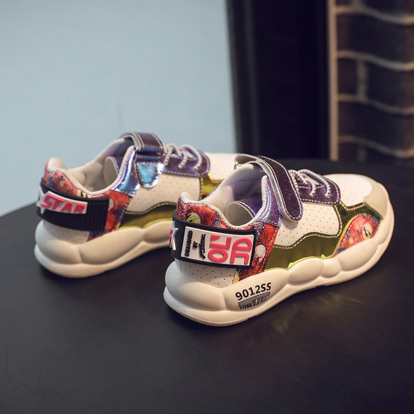 Tenisi actuali pentru copii pentru fete - in doua culori