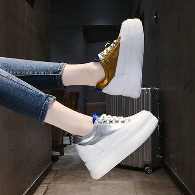 Μοντέρνα γυναικεία αθλητικά παπούτσια  με πλατφόρμα σε δύο χρώματα