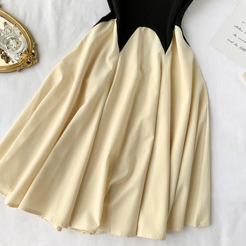 Rochie moderna de dama cu maneci scurte si panglica pe spate