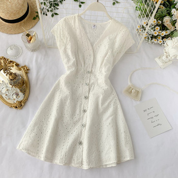 Rochie de dama din dantela cu nasturi in alb si verde