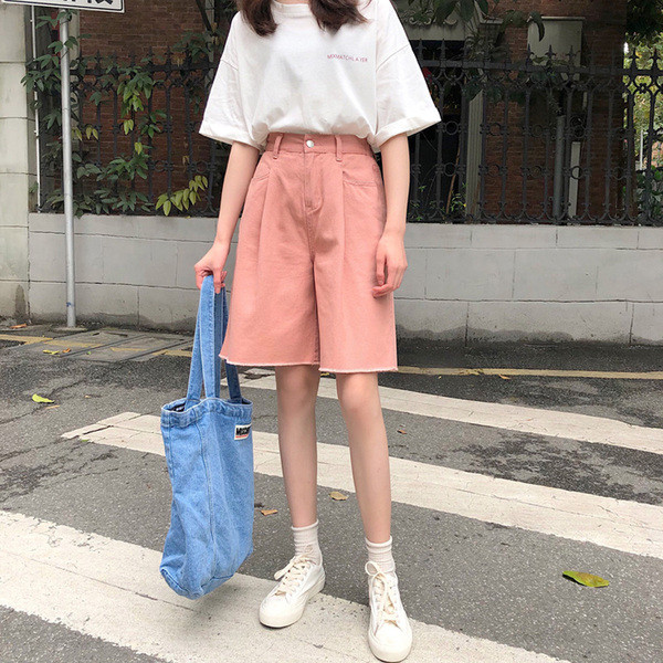 Pantaloni scurți moderni din denim de damă, lungime 3/4, în diferite culori