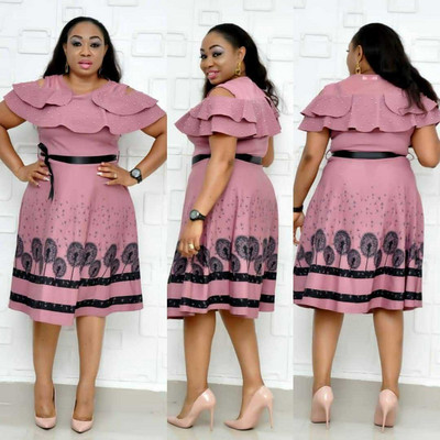 Rochie elegantă de damă cu decolteu O în albastru, bej și roz