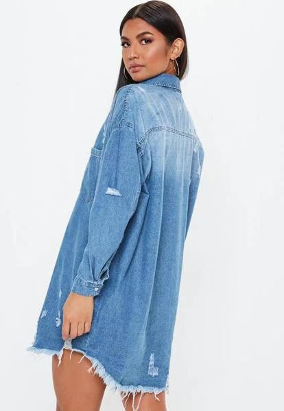 Geaca de dama denim model nou cu nasturi si buzunare in albastru