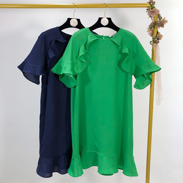 Rochie scurta de dama cu decolteu oval in doua culori