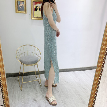 Rochie de dama lunga cu bretele subtiri in albastru si paiete