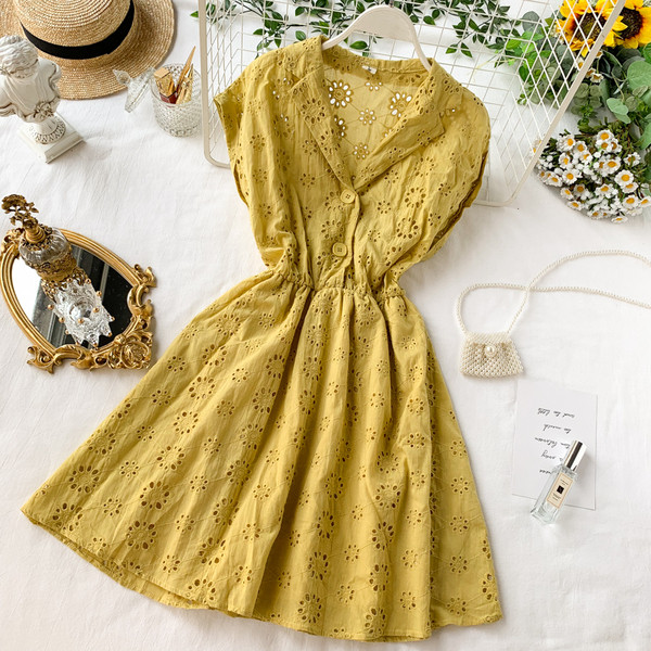 Rochie de dama din dantela cu elastic in mai multe culori