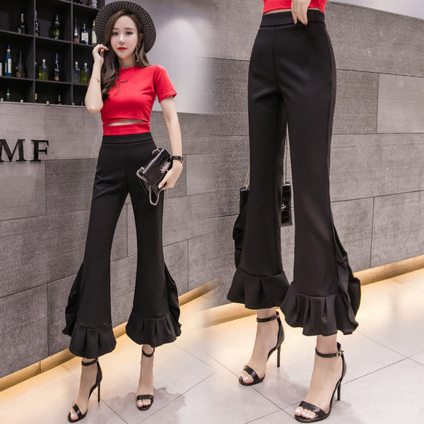 Pantaloni de damă la modă cu talie înaltă - în negru