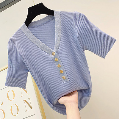 Bluza de dama cu nasturi si maneca scurta