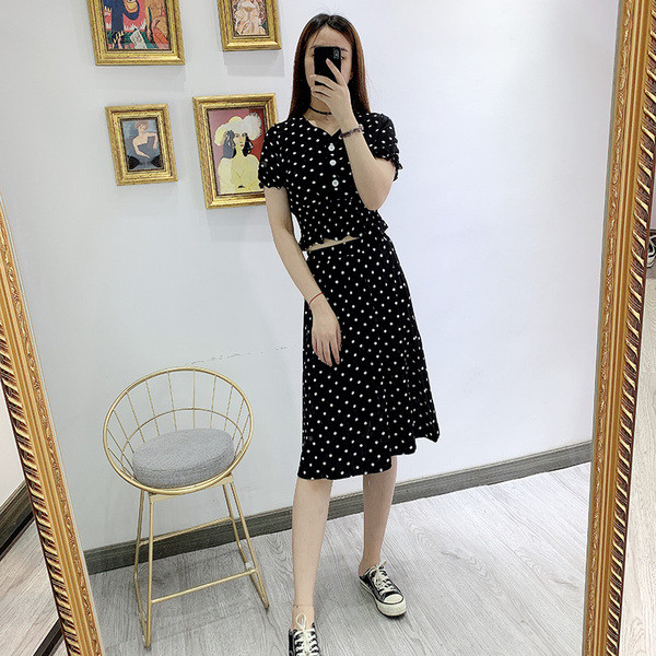 Set de bluză și fustă de damă cu puncte albe și negre