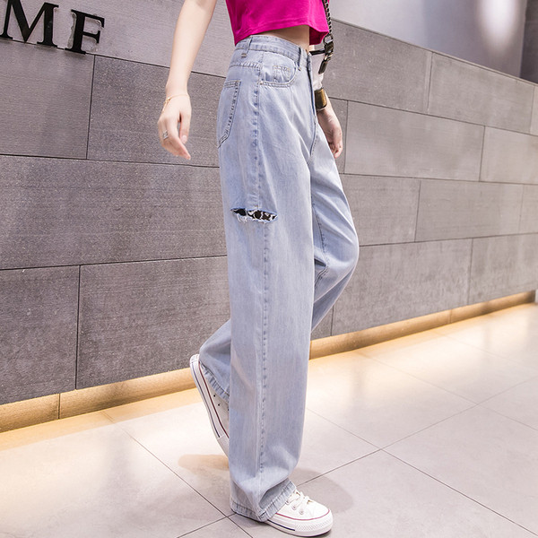 Blugi de dama moderni model larg-cu buzunare