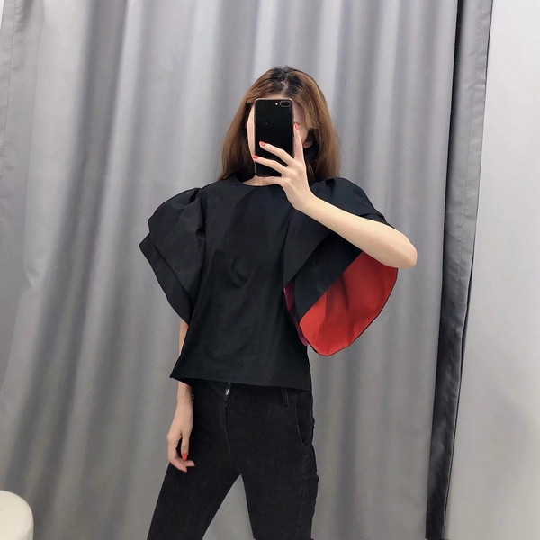 Bluză de damă modernă cu mâneci scurte de culoare neagră