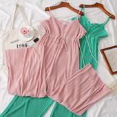 Salopeta de dama moderna cu bretele in verde, roz, negru si maro