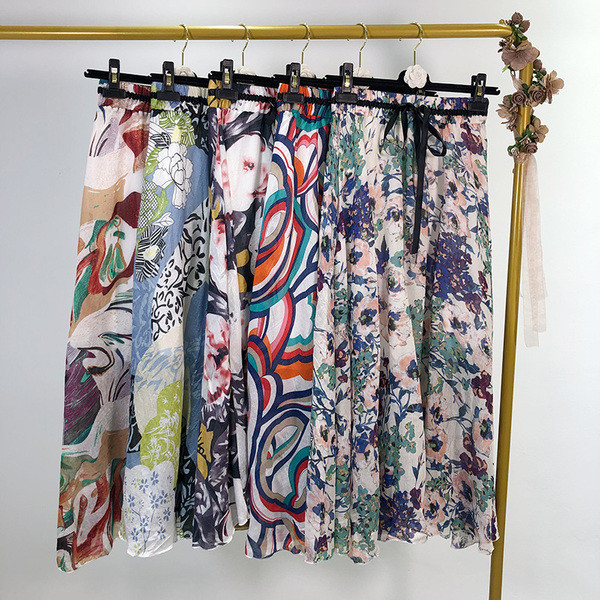 Fusta lunga dama cu cravate in talie diferite modele