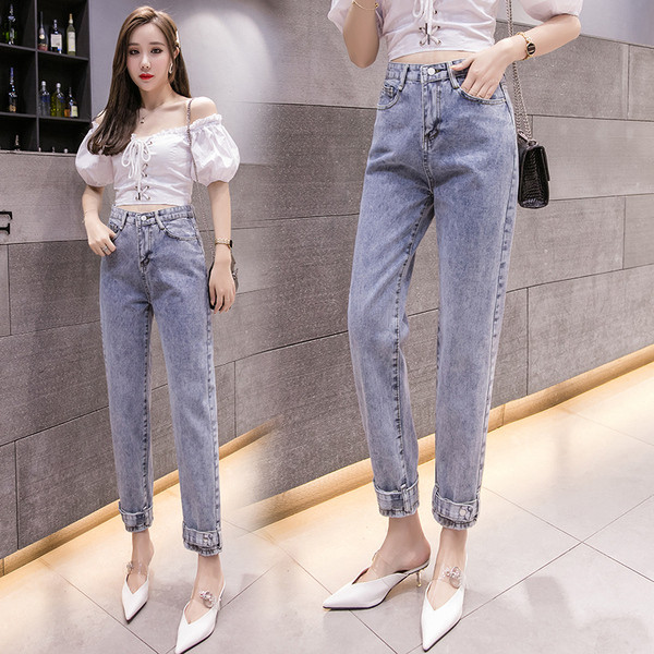 Blugi de dama actuali de culoare deschisa - cu talie inalta