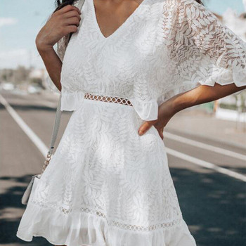 Rochie de dama actuala cu dantela alba