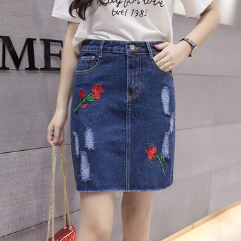 Fusta de dama din denim de actualitate in doua culori cu broderie