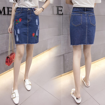 Fusta de dama din denim de actualitate in doua culori cu broderie