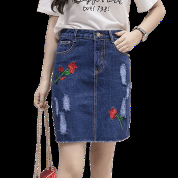 Fusta de dama din denim de actualitate in doua culori cu broderie