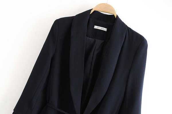 Jachetă elegantă de damă, cu legături în talie, în negru