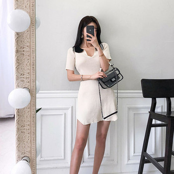 Дамска ежедневна рокля с къс ръкав в бежов цвят