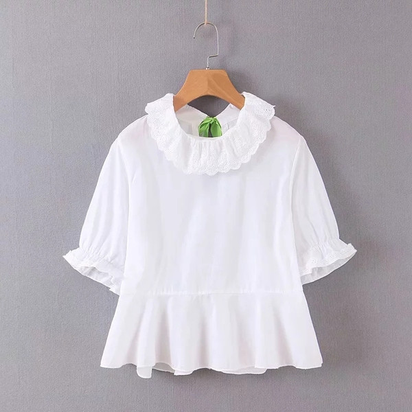 Cămașă elegantă de damă, cu spatele gol și mâneci scurte, în alb