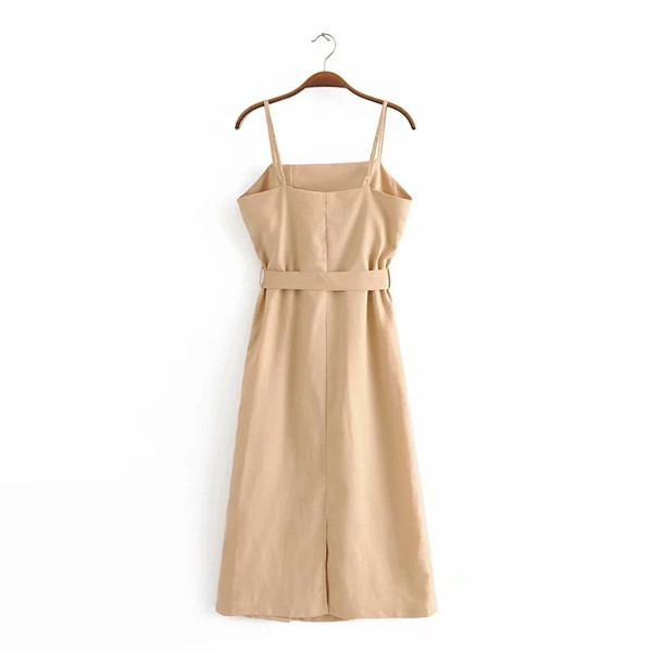 Модерна дамска рокля с тънки презрамки и копчета в три цвята