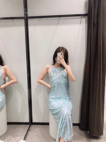 Rochie lunga de dama cu bretele subtiri si paiete de culoare deschisa