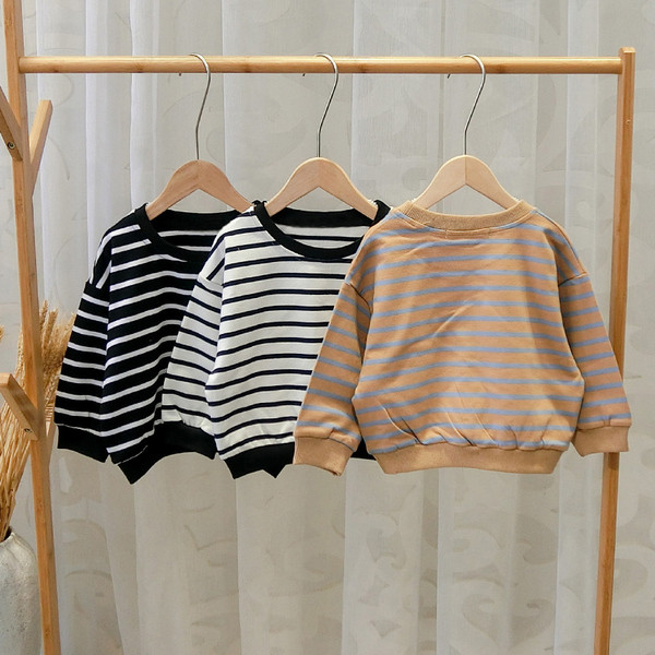 Hanorac zilnic pentru copii cu dungi în trei culori pentru băieți